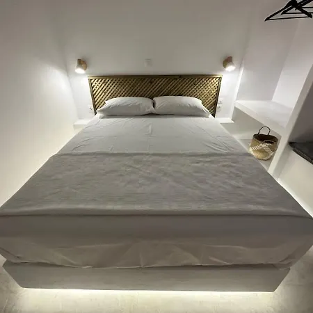 Dreamy Island Escape In Paros * Naousa (Paros)